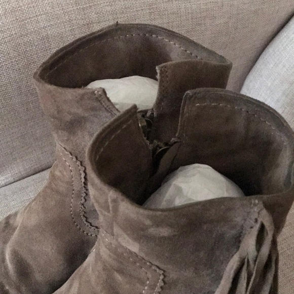 Sam Edelman Louie Suede Fringe Booties US8 (Taupe) - Picture 5 of 8